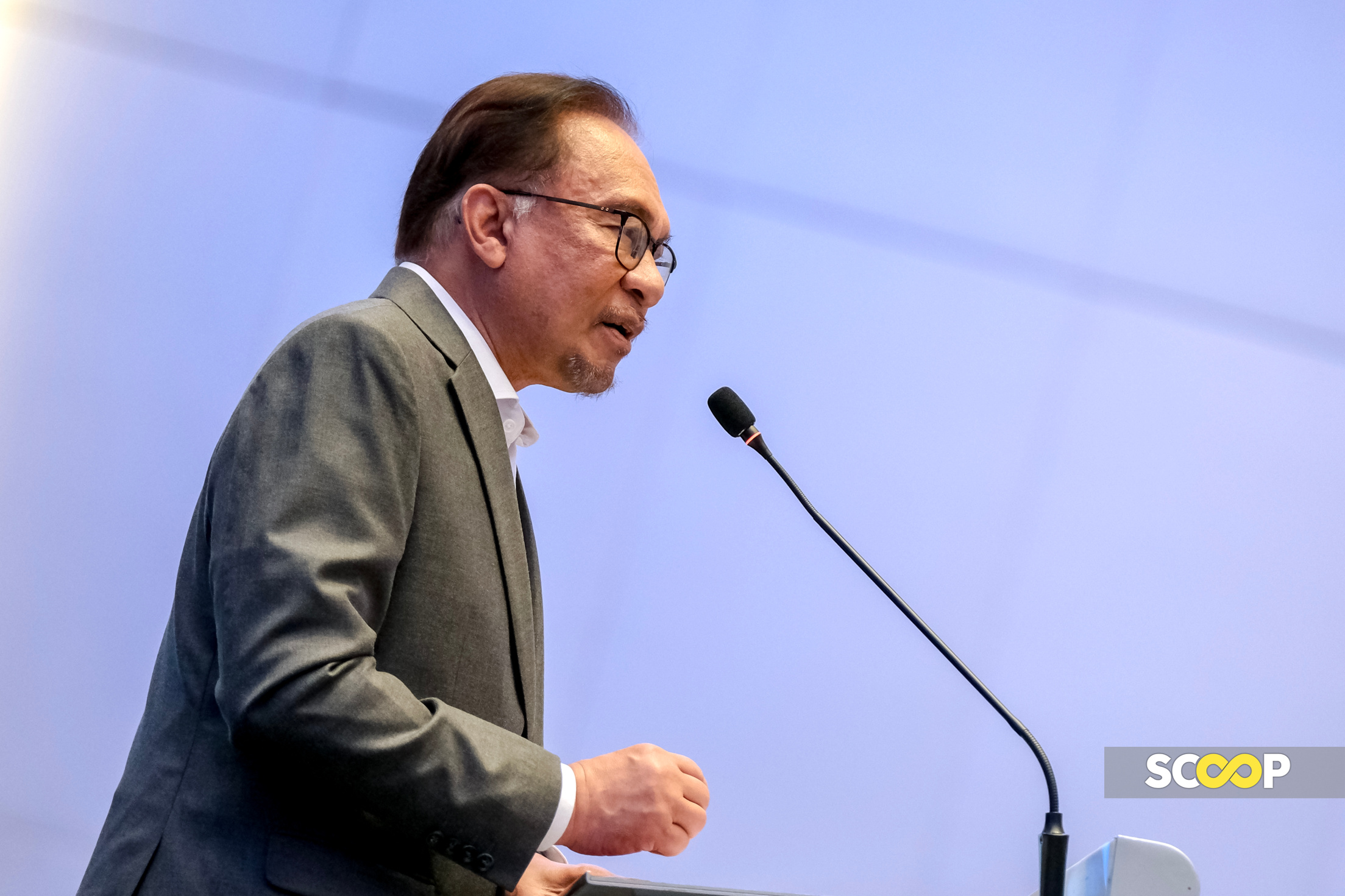 Anwar announces RM2 bil seed fund for energy transition