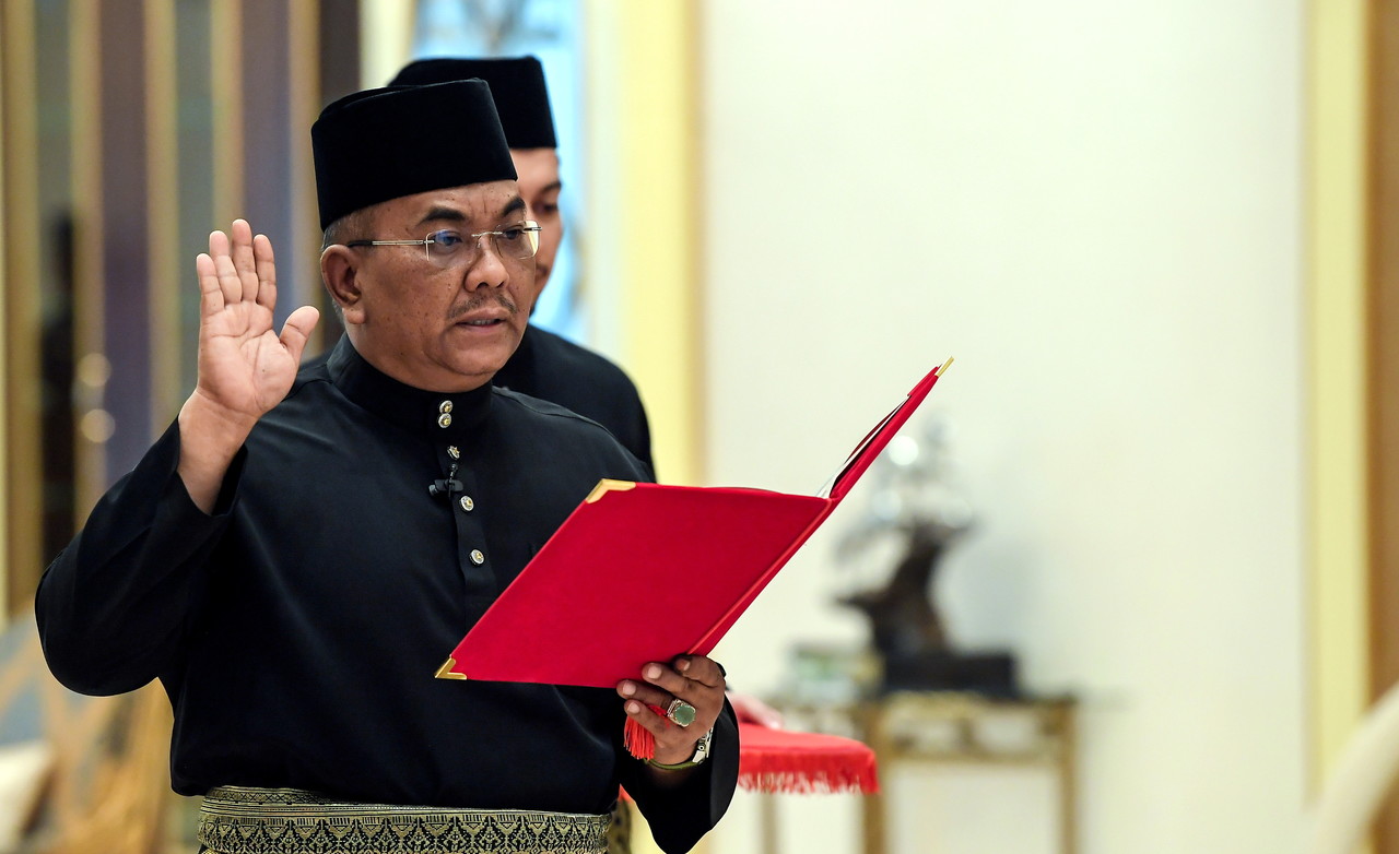 Sanusi sworn in as Kedah MB