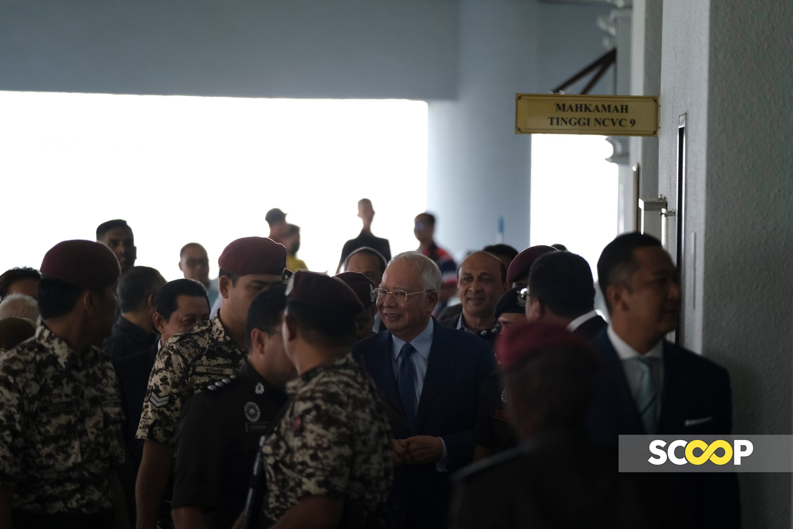 Permohonan Najib untuk gugurkan hakim ditolak