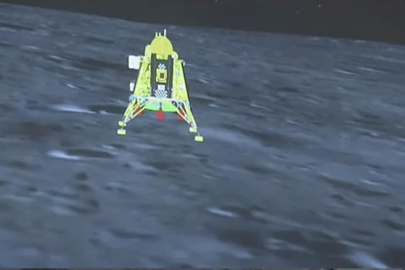 Anwar ucap tahniah kepada PM, rakyat India susulan pendaratan Chandrayaan-3 di kutub selatan bulan