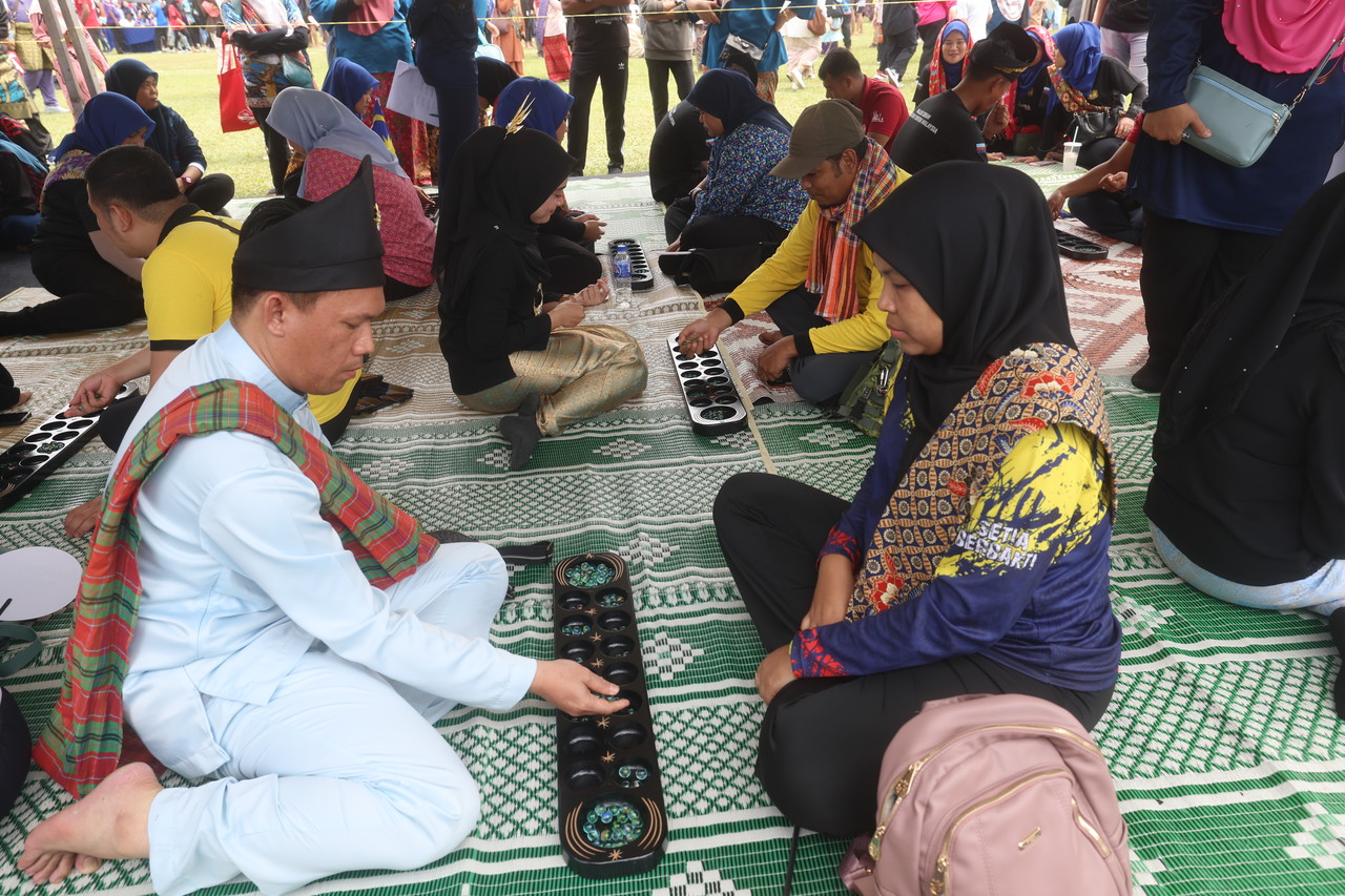 Traditional games should be part of school curriculum: advocates