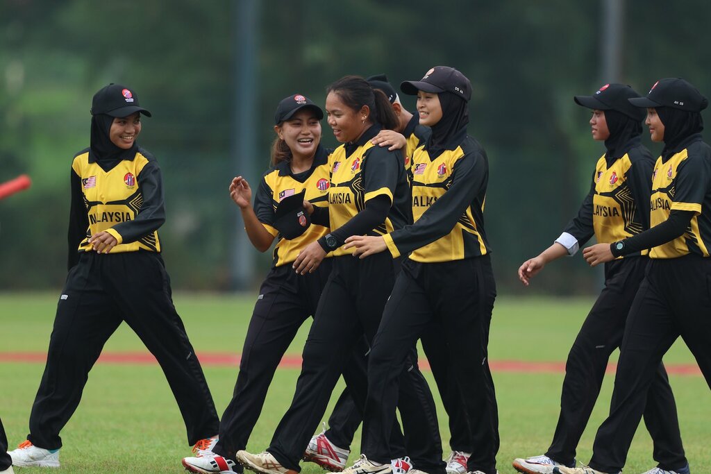 Asian Games: Msian Women Cricketeers Upset Hong Kong To Storm Into ...