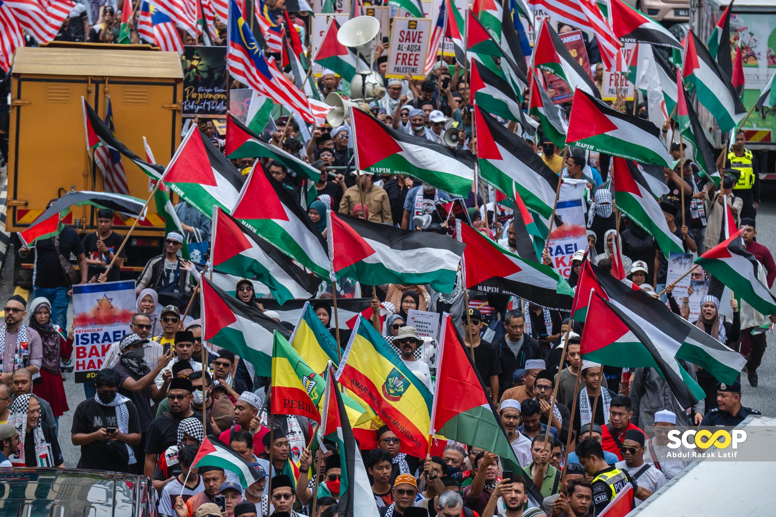Himpunan Solidariti Palestin berarak ke Kedutaan AS