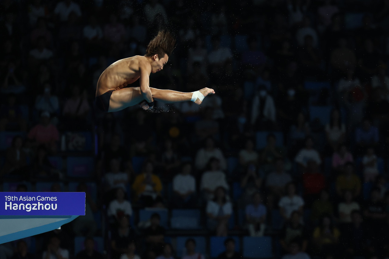 Asiad: diver Bertrand Rhodict almost springs a surprise with second medal
