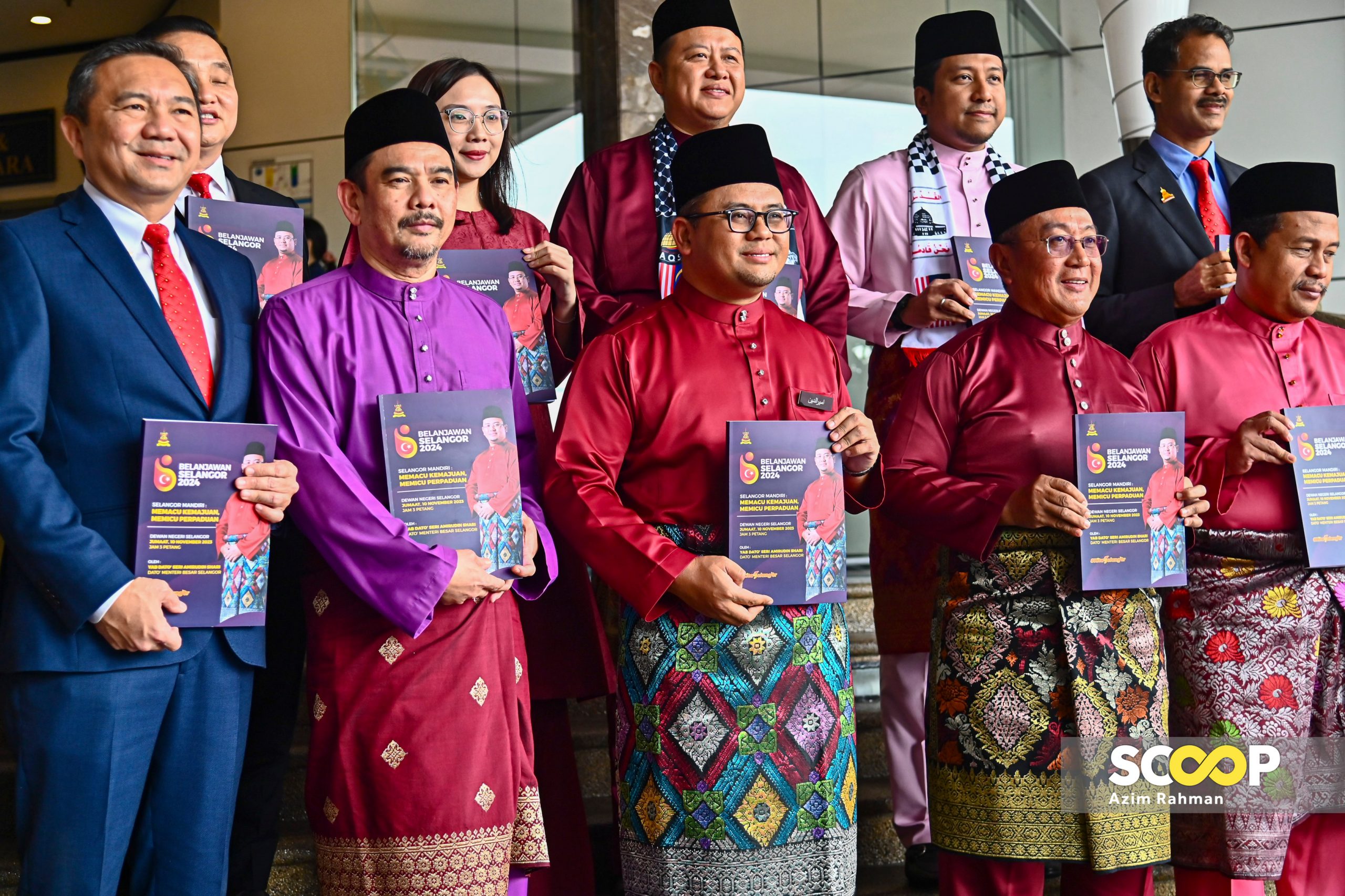 Selangor portal to record students’ good grades for future initiatives: Amirudin