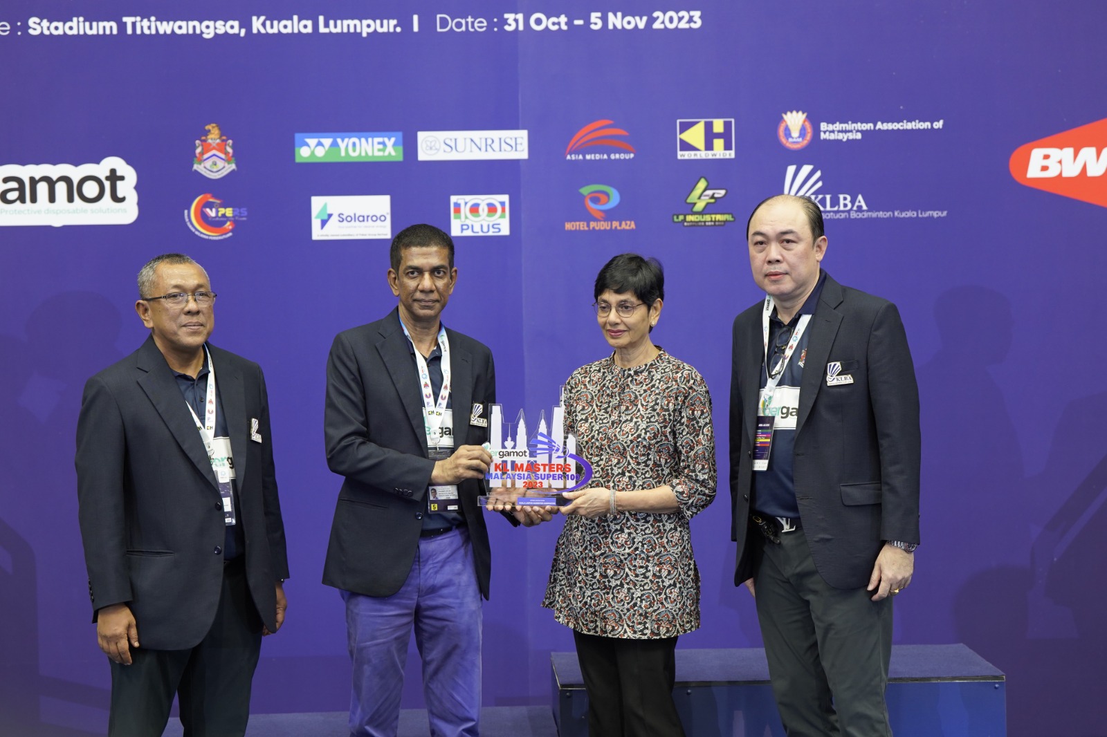 KLBA honours badminton legend Punch Gunalan 