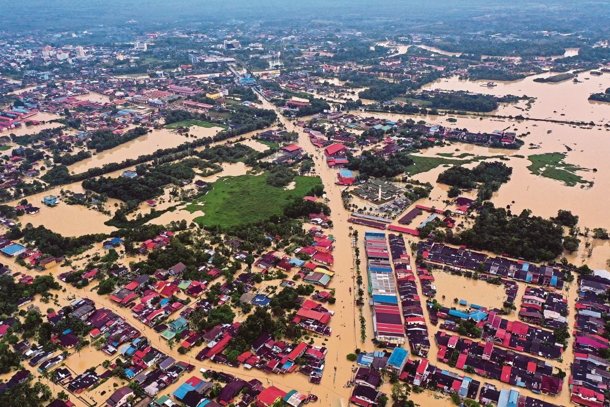 Banjir Kelantan kian memburuk, 21,380 mangsa dipindah ke PPS