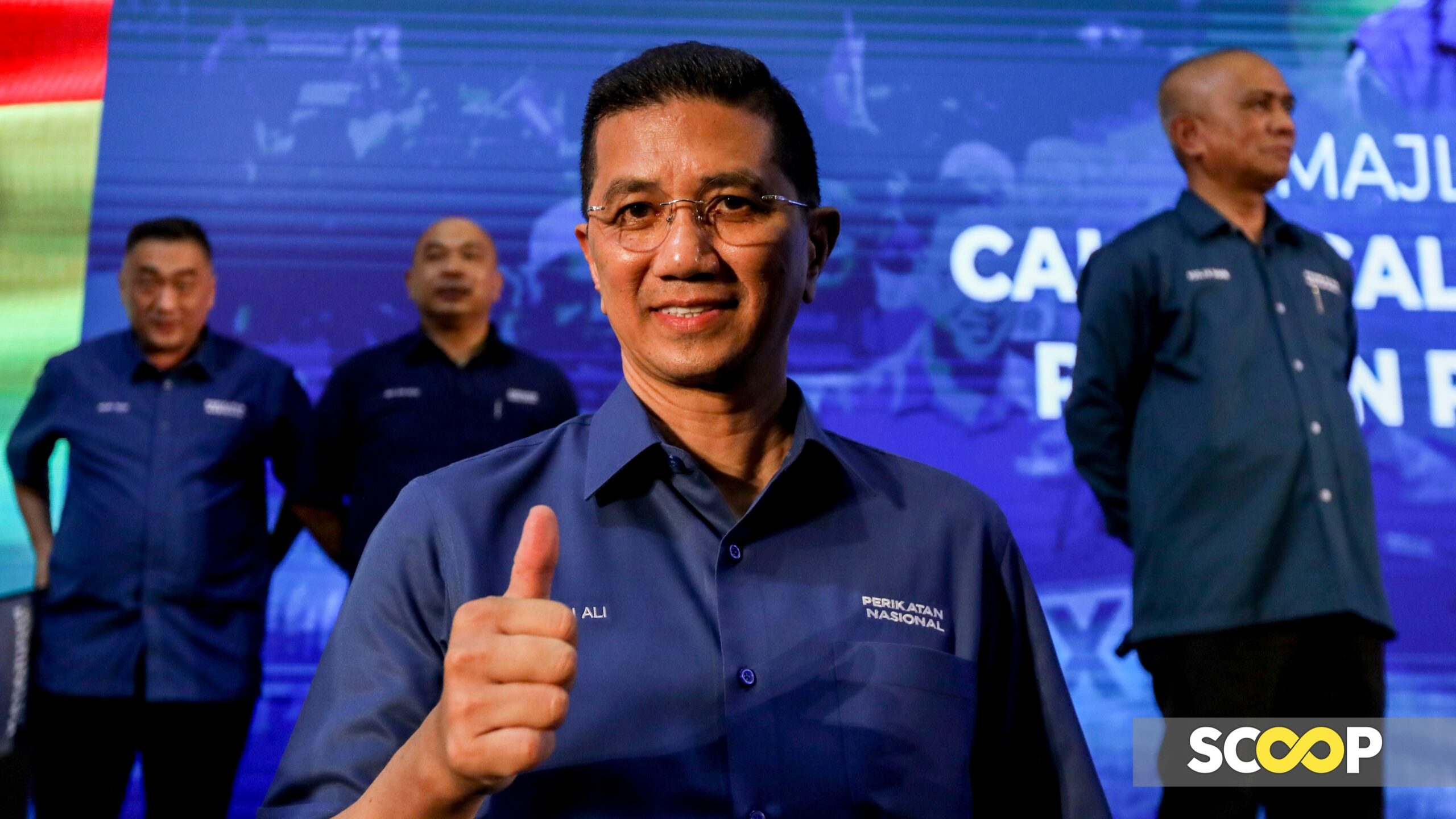 Azmin dilantik Ketua Badan Pimpinan Bersatu Selangor, Hanifah ganti Peja