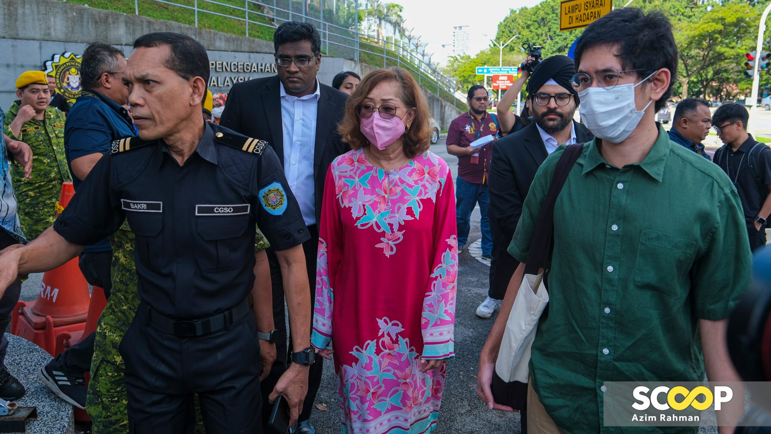 [UPDATED] Daim's wife to be charged at sessions court tomorrow