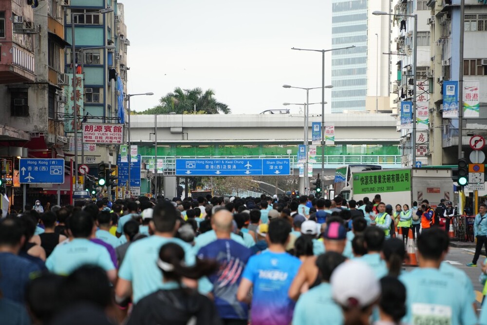 Standard Chartered HK Marathon: 30 year-old runner collapses, dies after race