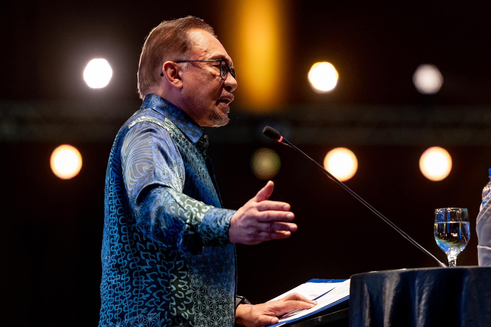 Govt’s vision for sustainable humane economy needs unified efforts: Anwar