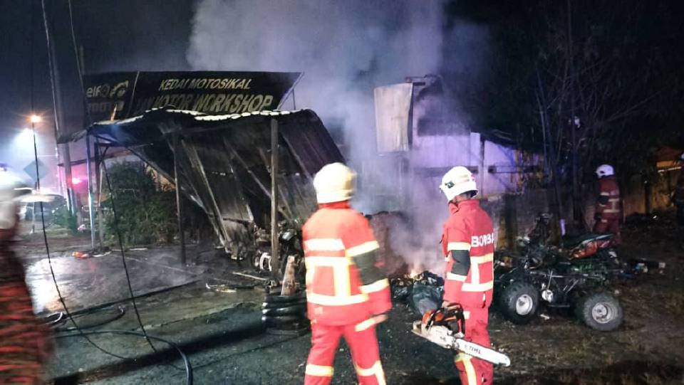 23 motorbikes, one ATV lost to early-morning workshop fire in Penang
