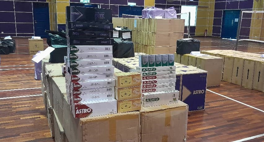 ESSCom seizes RM4.1-mil worth of white cigarettes, tobacco in Lahad Datu raid