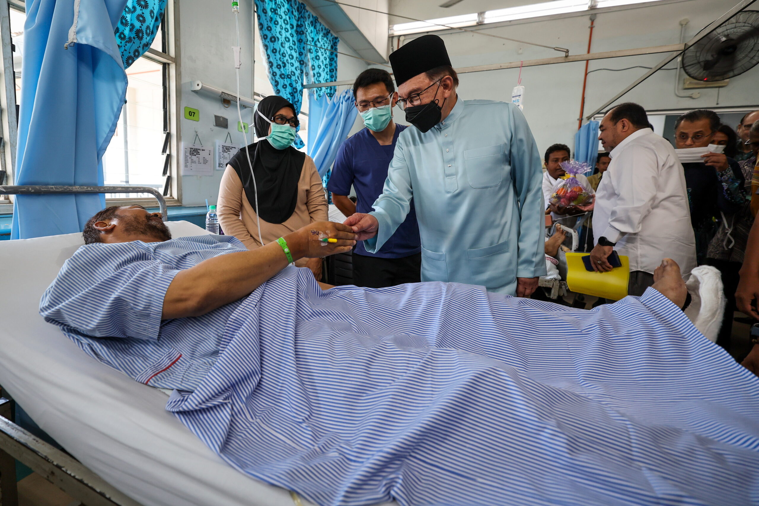 Projek naik taraf Hospital Seberang Jaya siap hujung tahun ini: Anwar