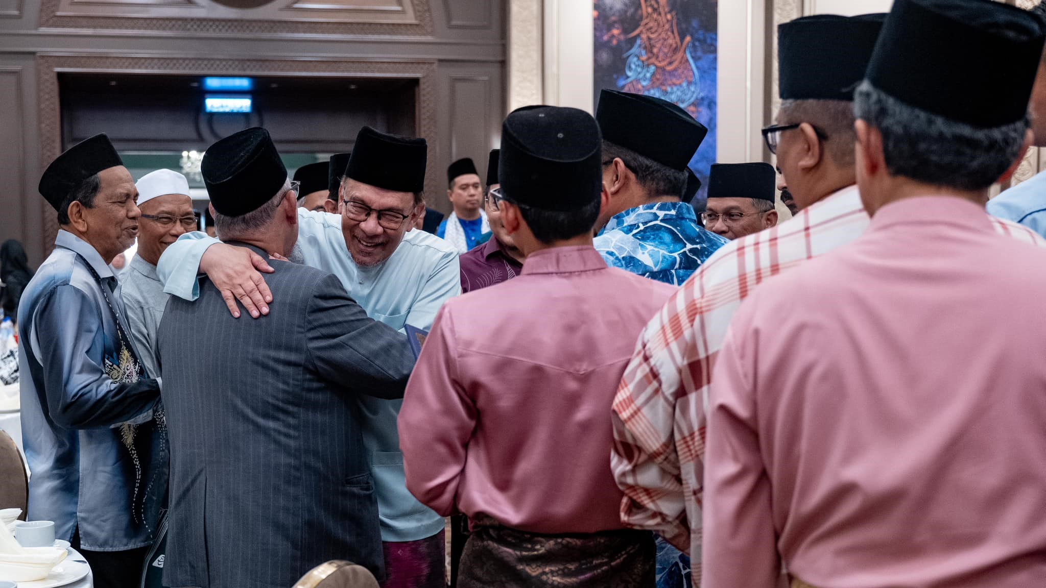 Saya percaya peranan ilmuwan, pertubuhan Islam mampu perkukuh pembinaan Malaysia Madani: Anwar