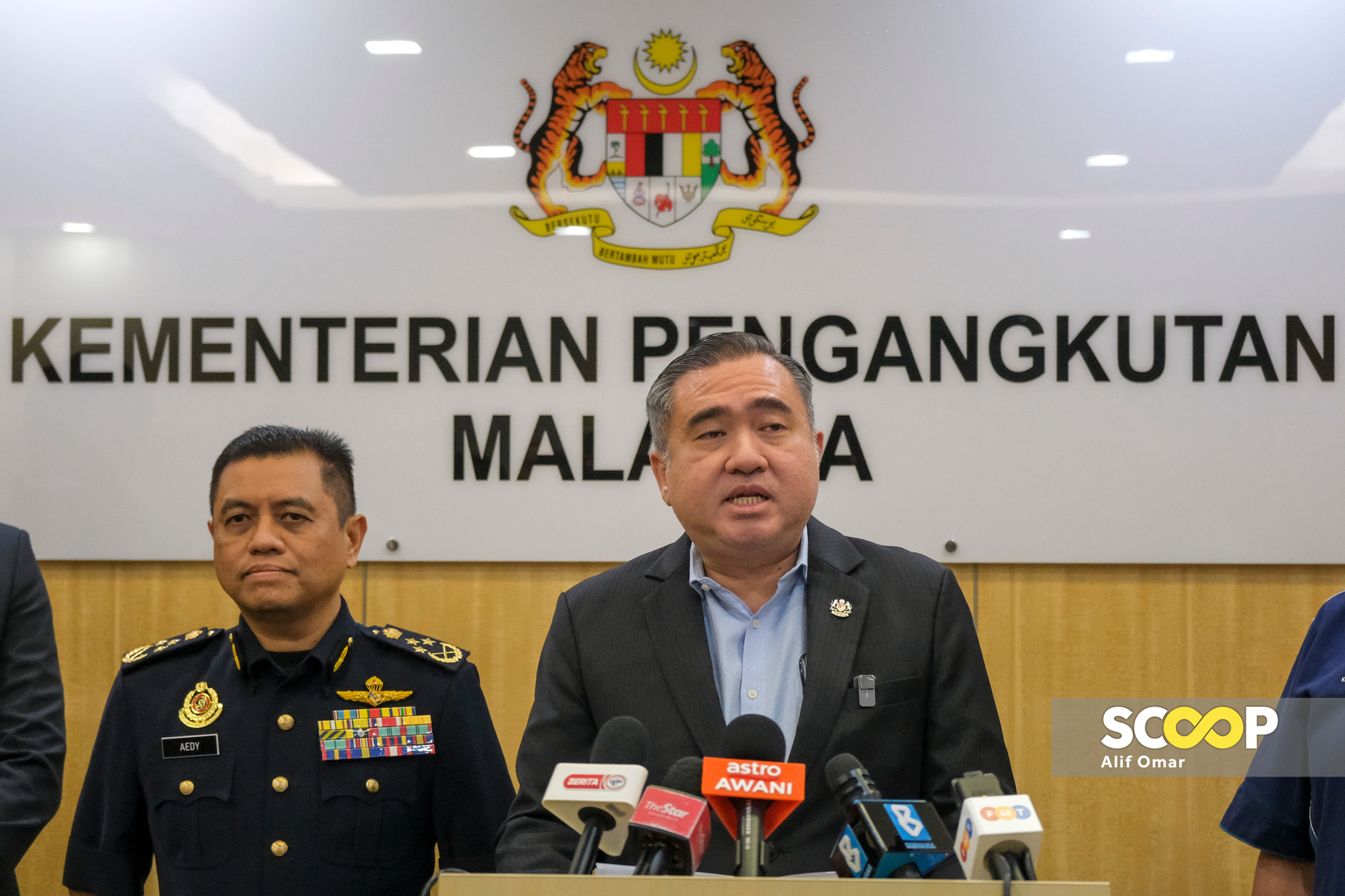 Loke reinstates cabotage exemption for foreign cable-laying ships