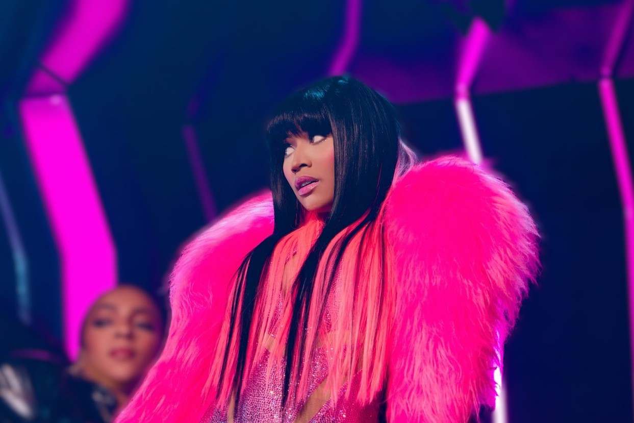 Nicki Minaj shortly detained at Amsterdam airport for allegedly bringing joints