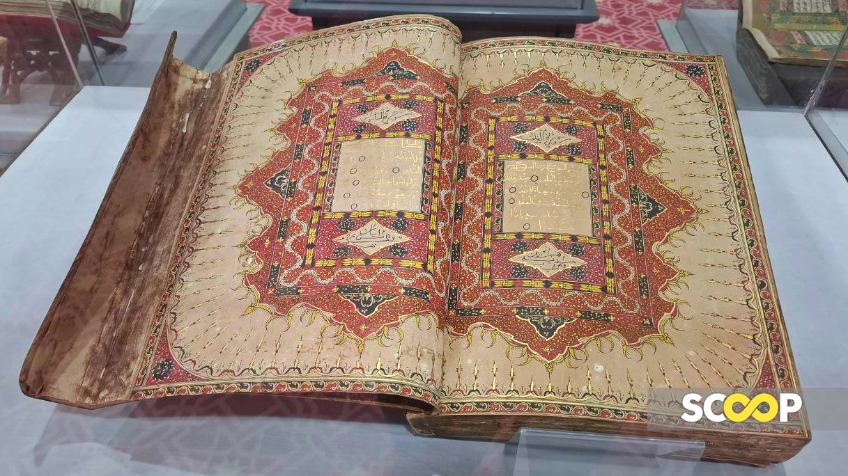 Manuskrip al-Quran berusia lebih 700 tahun dipamer di Festival Turath Islami Selangor