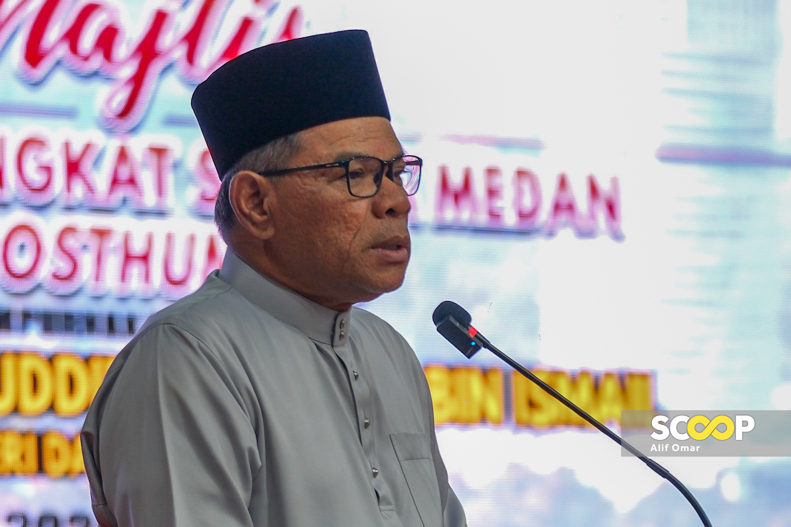 Citizenships for stateless and adopted children first: Saifuddin