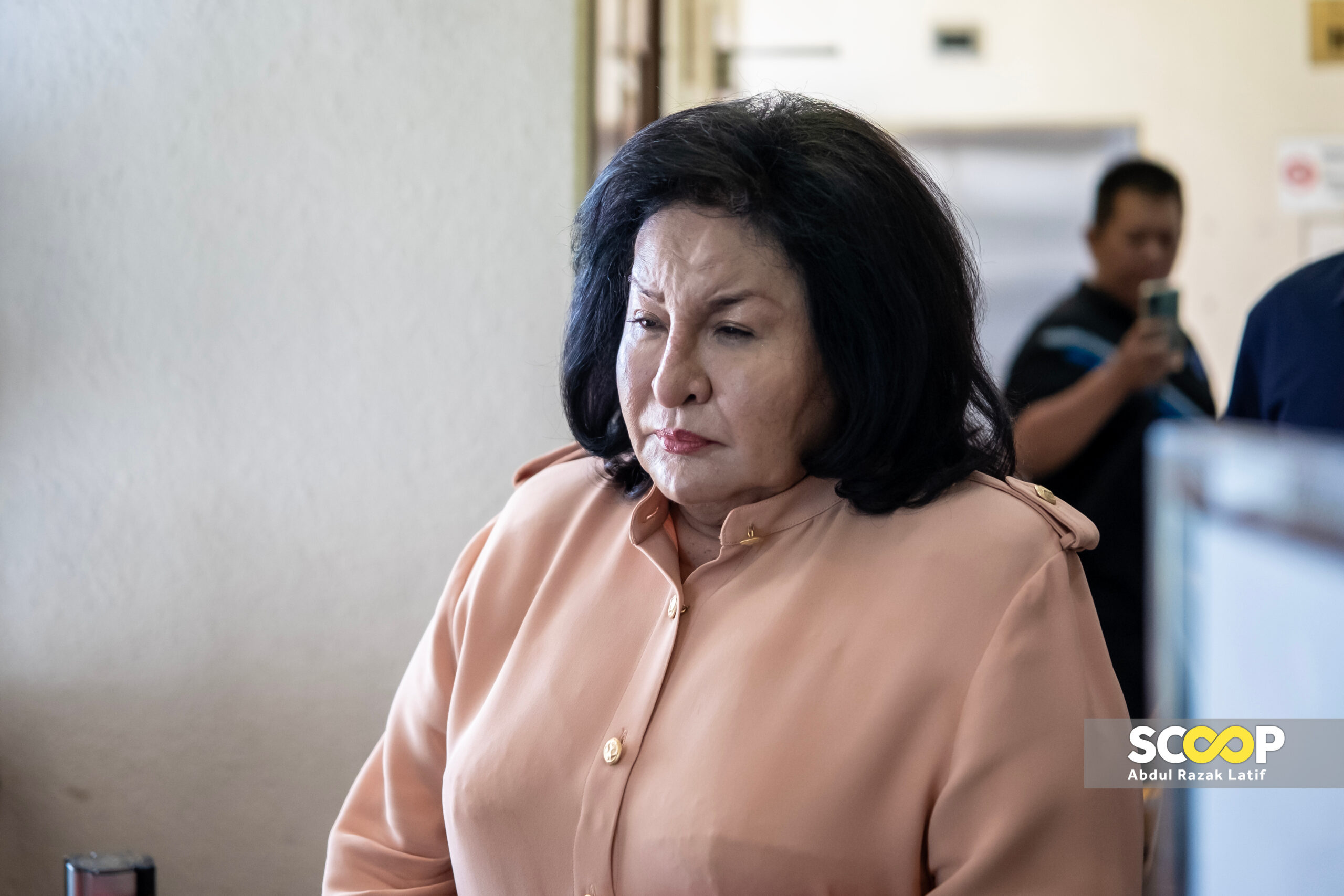 Rosmah’s RM1.6 bil luxury goods case stalled pending move to recuse judge