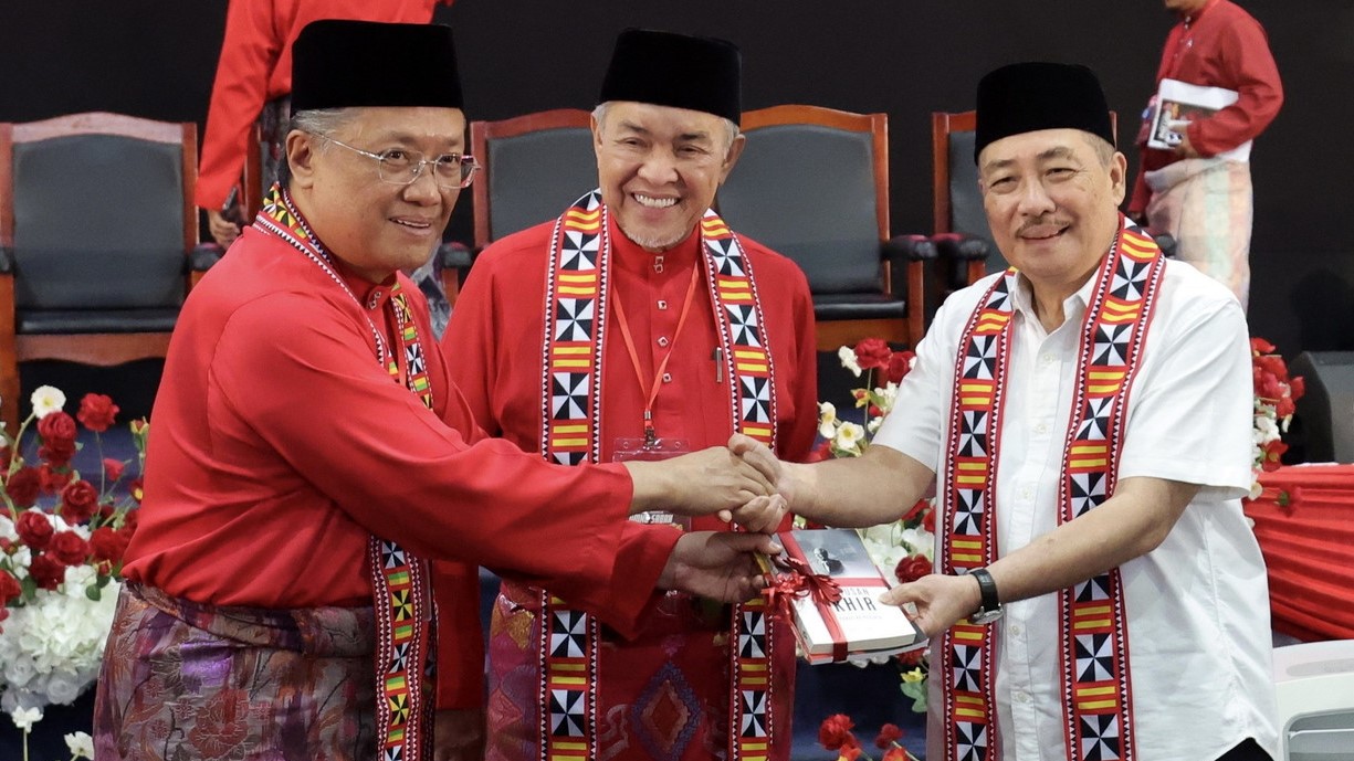 Hajiji attends Sabah Umno official event despite GRS rivalry, Bung Moktar absent