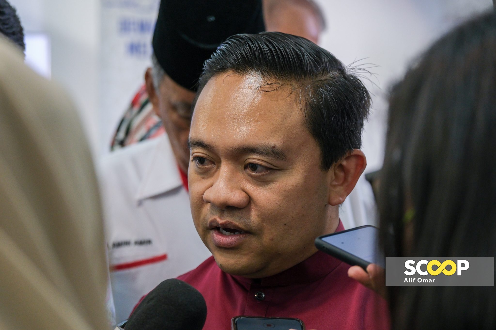 ‘Constitutional crisis’ if Dewan speaker does not vacate six MPs' seats: Bersatu leader