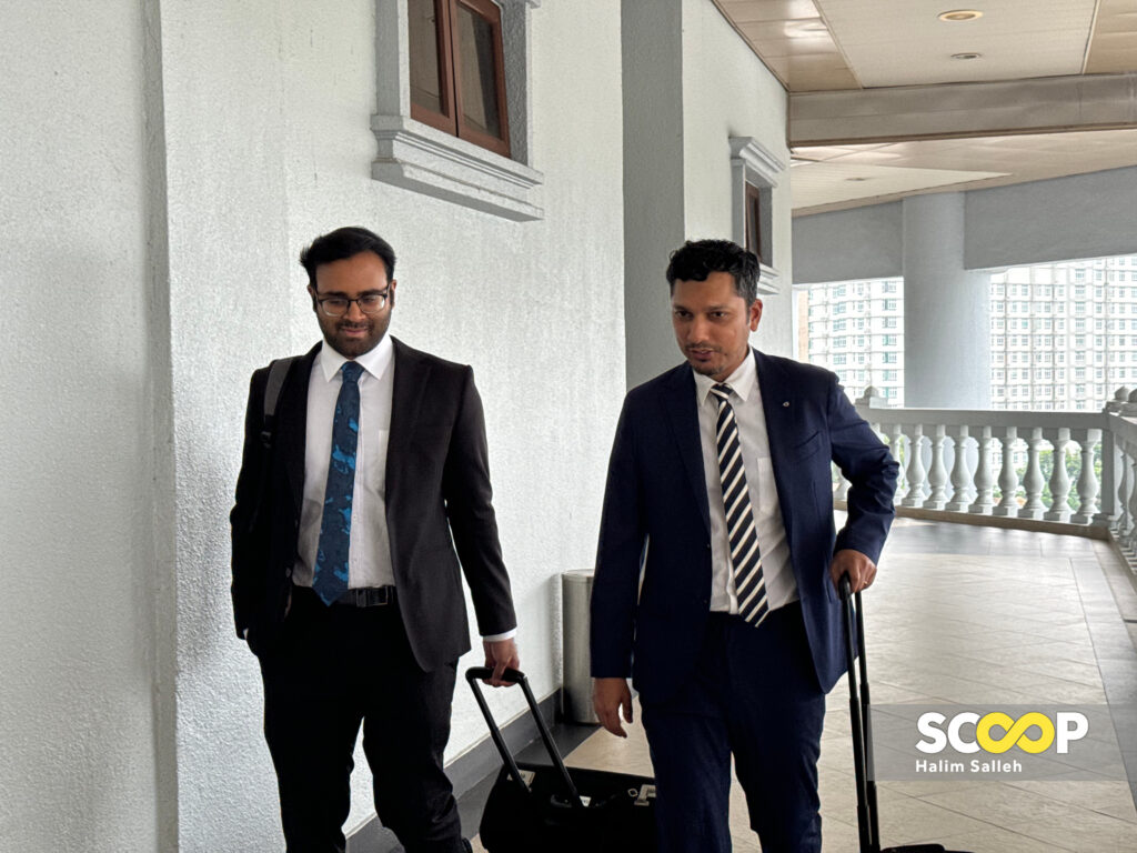 28062024-Eric-Gabriel-Gomez-L-and-Shannon-Rajan-after-Trial-for-a-hearing-Malaysia-Airports-Sdn-Bhd-and-Malaysia-Airports-Sepang-Sdn-Bhd-suit-against-MyAirline-Sdn-Bhd-at-KL-High-Court-HALIM-SALLEH-_-FA-1