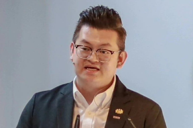 Ignorant or misleading? Kelvin Yii schools MCA Youth over mixing DRT with e-hailing