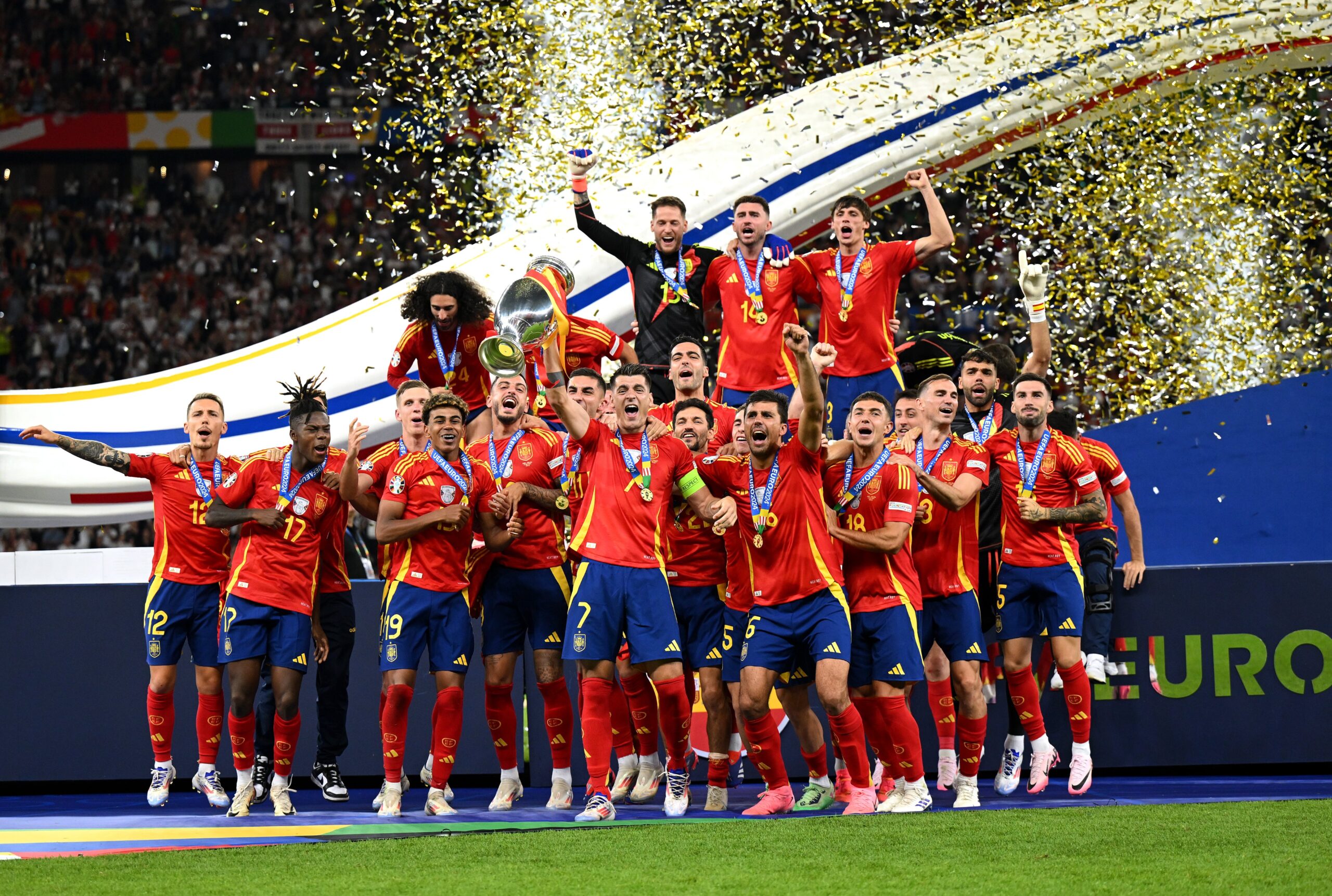 Spain wins their fourth European Championship, beating England 21 Scoop