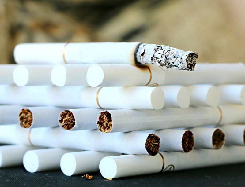 generic cigarettes-pixabay