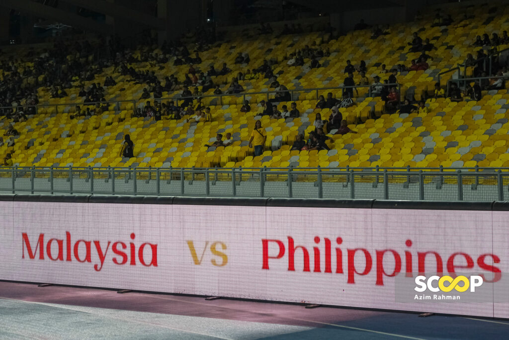 04092024 - Para penyokong Harimau Malaya di Stadium Nasional Bukit Jalil - AZIM RAHMAN 5