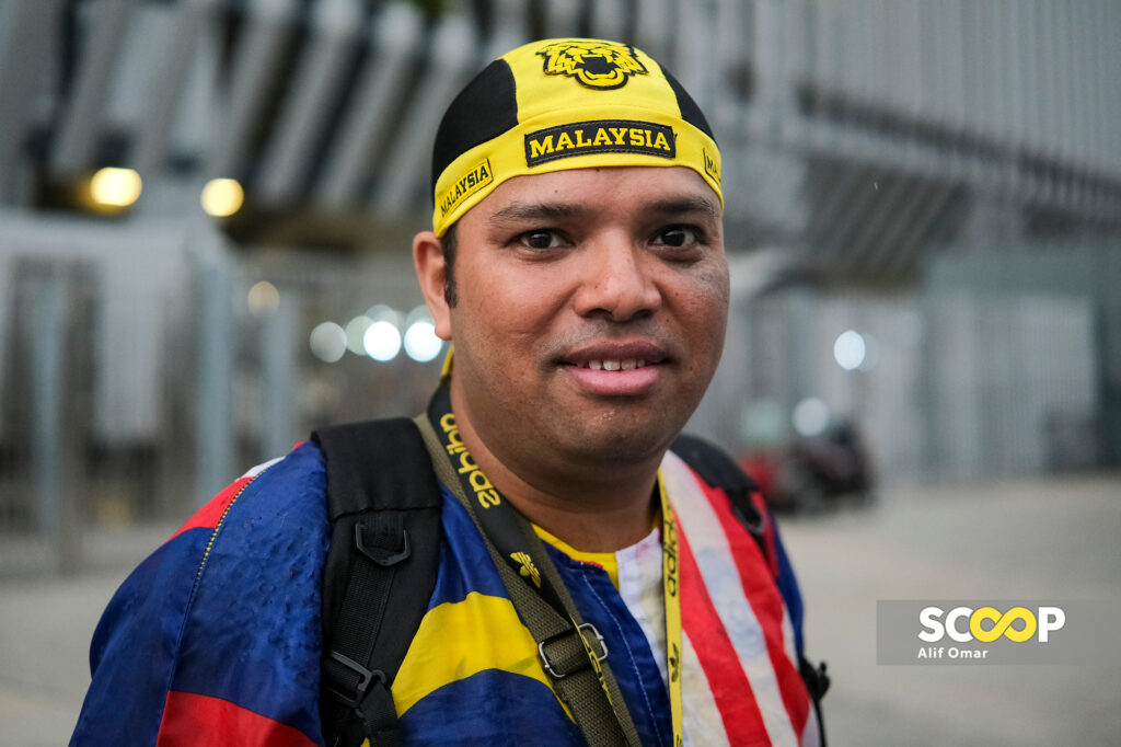 08092024 - Shahin Shah - Tinjauan orang ramai penyokong Malaysia mula hadir bagi perlawanan Malaysia lawan Lebanan Pesta Bola Merdeka di Stadium Bukit Jalil - ALIF OMAR_15