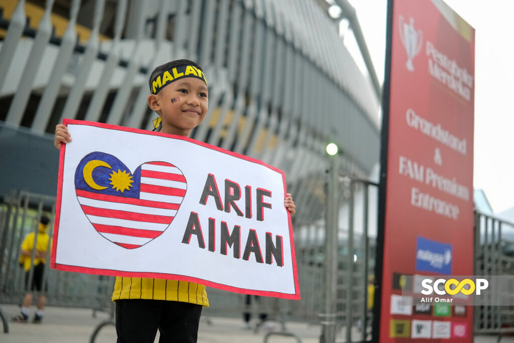 08092024 - Tinjauan orang ramai penyokong Malaysia mula hadir bagi perlawanan Malaysia lawan Lebanan Pesta Bola Merdeka di Stadium Bukit Jalil - ALIF OMAR_3